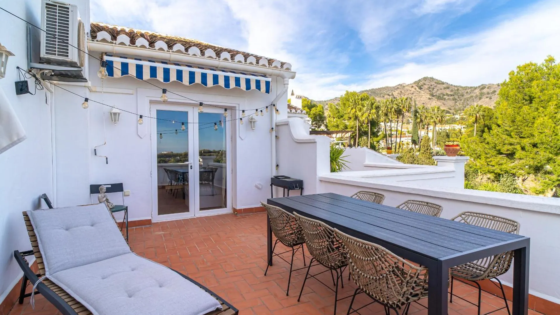 Oasis De Capistrano Rabat 28 By Casasol Apartment Nerja Spain