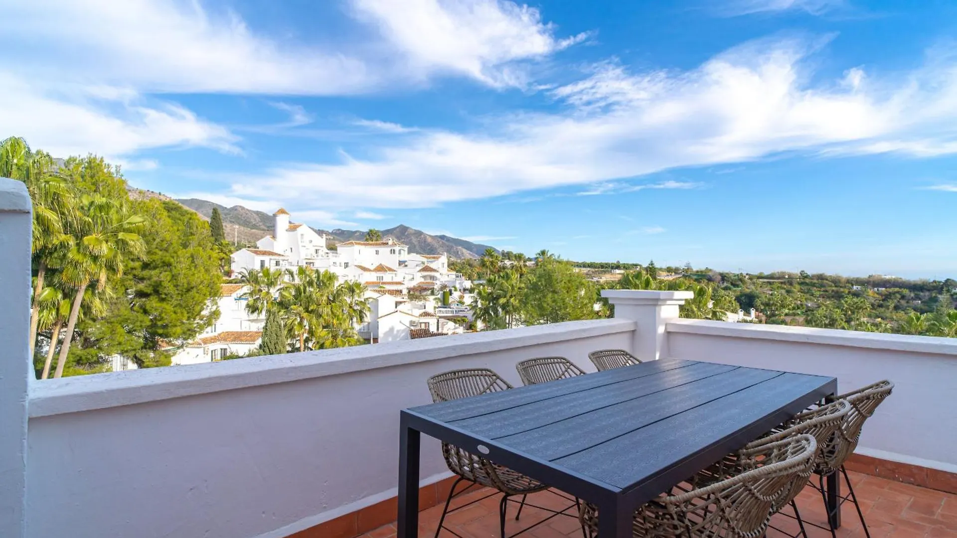 Oasis De Capistrano Rabat 28 By Casasol Apartment Nerja Spain